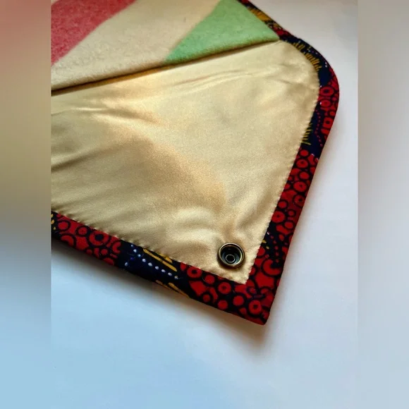 HBC stripes envelope clutch, reworked from vintage wool blanket, quilted & lined - Picture 7 of 13